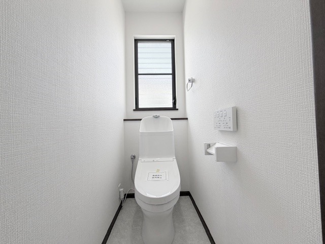 松戸市六高台８丁目中古戸建 不動産物件写真